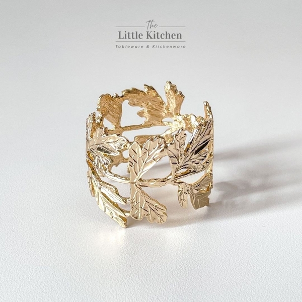 Ring cành lá cuộn vàng | The Little Kitchen