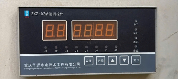 dong-ho-do-toc-do-zxz-02