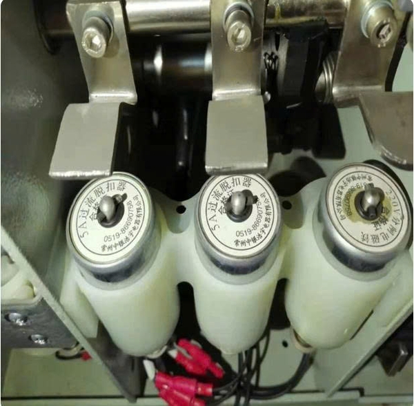 cuon-day-dong-mo-vs1-dc220v