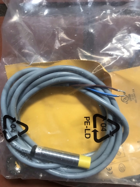 cam-bien-tiem-can-ni4-m12-ad4x