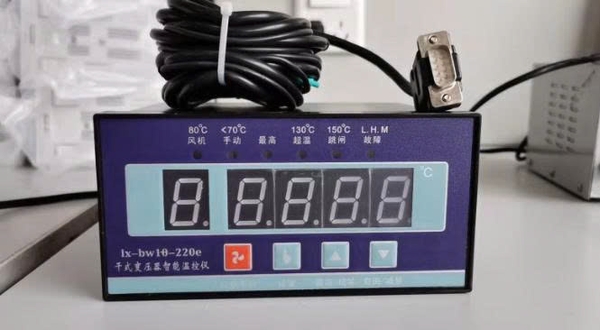 bo-dieu-khien-nhiet-do-may-bien-ap-loai-kho-lx-bw10-220e