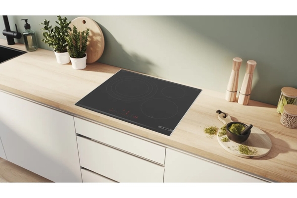 Bếp từ 3 vùng nấu Bosch PID675HC1E Serie 6 Công nghệ PerfectFry - HomeConnect