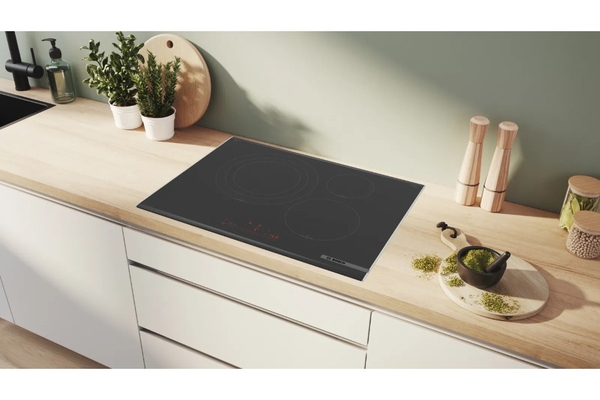 Bếp từ 3 vùng nấu Bosch PID775HC1E Seri 6