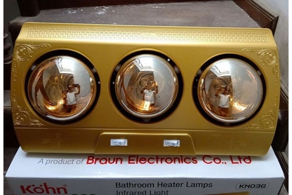 Đèn sưởi nhà tắm 3 bóng Braun Kohn treo tường 825W KN03G