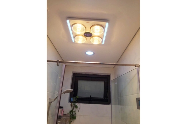 Đèn sưởi nhà tắm 4 bóng Braun Kohn âm trần kèm thông gió màn hình LED 1147W BU06G