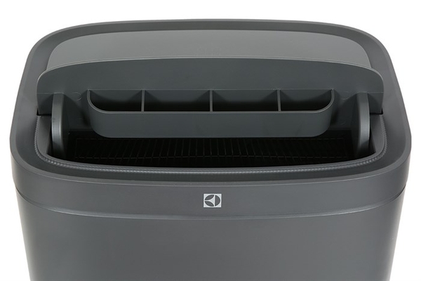 Máy hút ẩm kết hợp lọc không khí Electrolux EDH12TRBD2 - ảnh 9