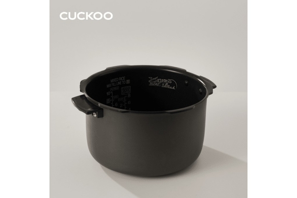 Nồi cơm điện tử áp suất Cuckoo Lòng nồi kim cương X-Wall Black 1.8 lít CRP-PWV1008F, Màu Đen Bạc