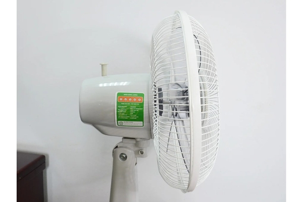 Quạt bàn Vinawind 300mm QB300