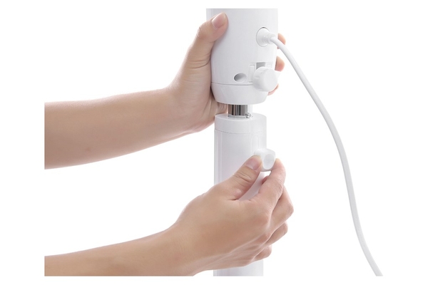 Quạt đứng Toshiba 9 cánh động cơ DC điều khiển từ xa 40cm F-LSD10(W)VN – Màu Trắng