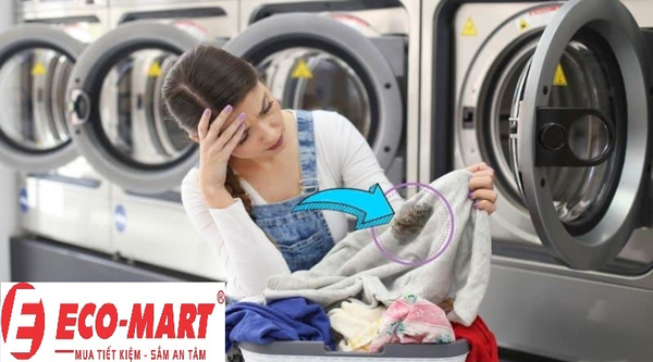 Nguyên nhân và cách khắc phục máy giặt bị cặn bẩn bám dính quần áo