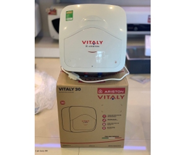 Đánh giá chi tiết bình tắm nóng lạnh Ariston VITALY30 2.5FE 30 lít