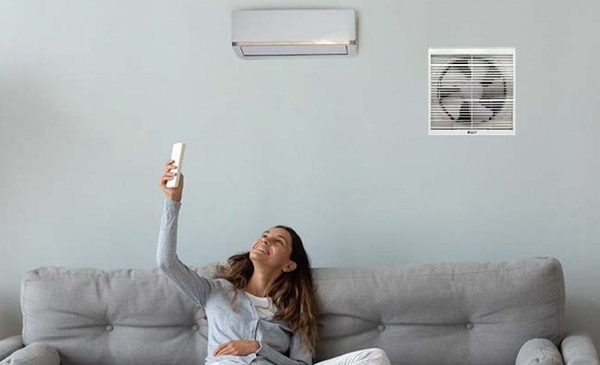 Bật điều hòa có nên bật quạt thông gió cùng lúc không?
