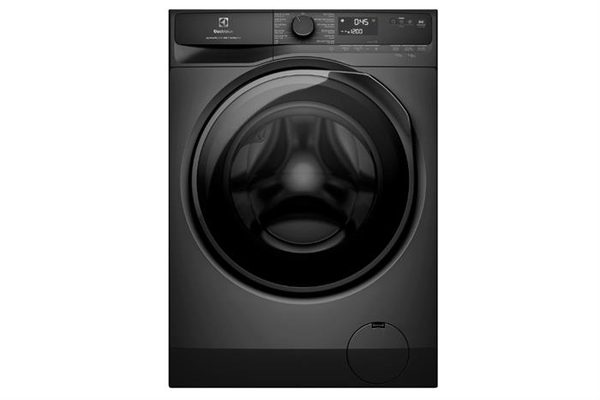 Máy giặt Electrolux EWF9023P5SC phù hợp cho gia đình bao nhiêu người?