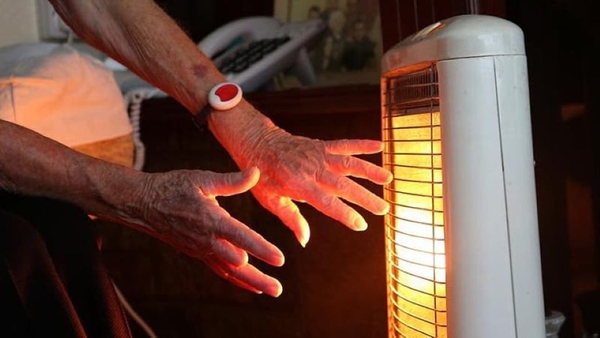 Có nên bật máy sưởi cả đêm trong phòng ngủ hay không ?