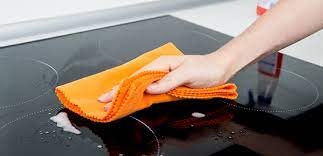 Mẹo vệ sinh bếp từ - bếp hồng ngoại sạch bong kin kít