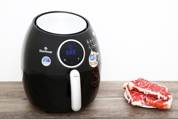 Có nên mua nồi chiên không dầu Bluestone AFB5876 không ?