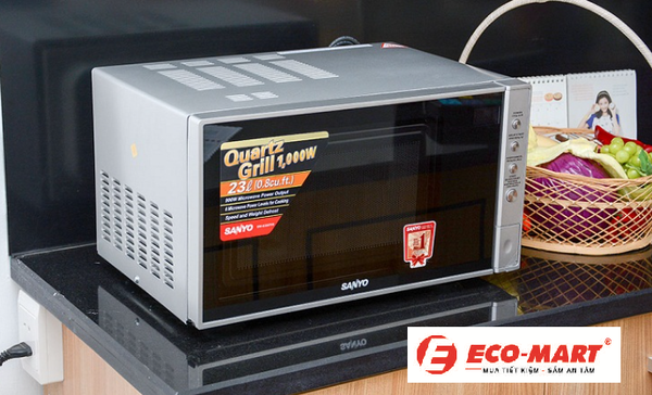Đánh giá chi tiết lò vi sóng có nướng Sanyo EMG3597VS 23 lít