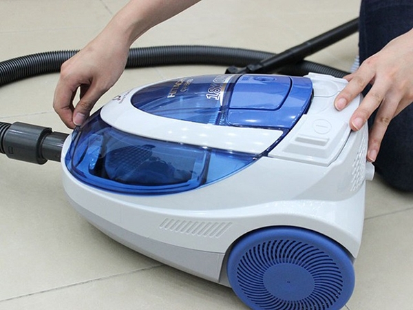Bí Quyết Sử Dụng Và Bảo Quản Máy Hút Bụi Lâu Bền