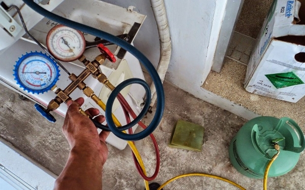 Lưu ý khi bơm nạp bổ xung gas điều hòa mọi người cần biết