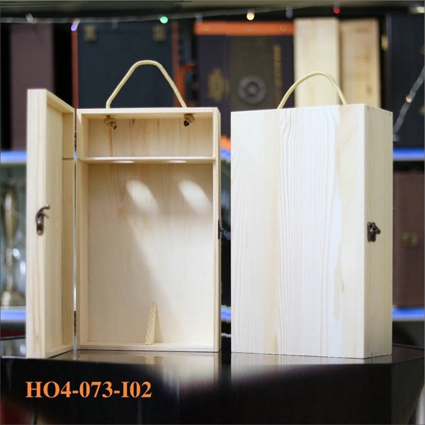 hop-dung-ruou-nap-kin-bang-go-r04