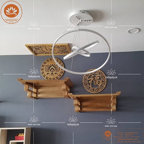 trang-tho-2-tang-chat-lieu-go-soi-mau-ban-tho-chan-thang