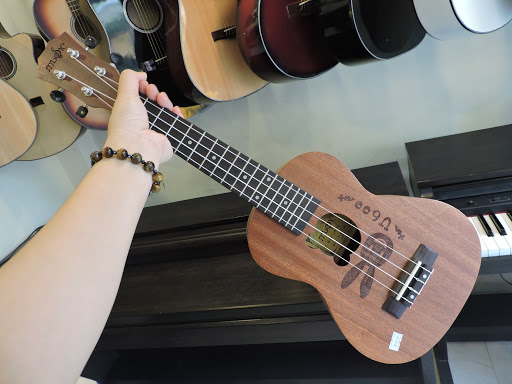 ukulele giá rẻ