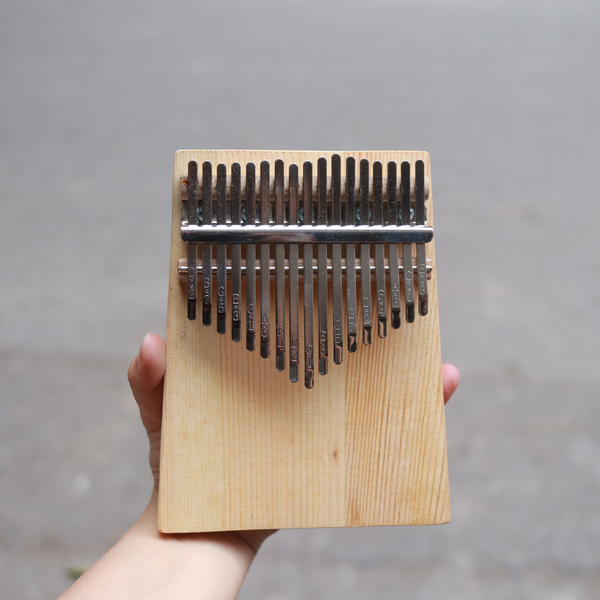 kalimba-mini-cu-gia-re-hang-hang-thanh-ly-xa-kho