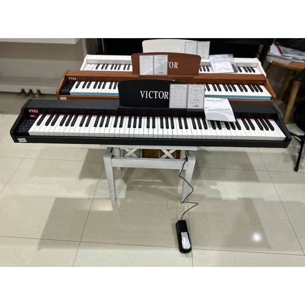 dan-piano-dien-victor-vt02-88-phim-full-phu-kien-tang-them-tai-nghe-pedal-va-huo
