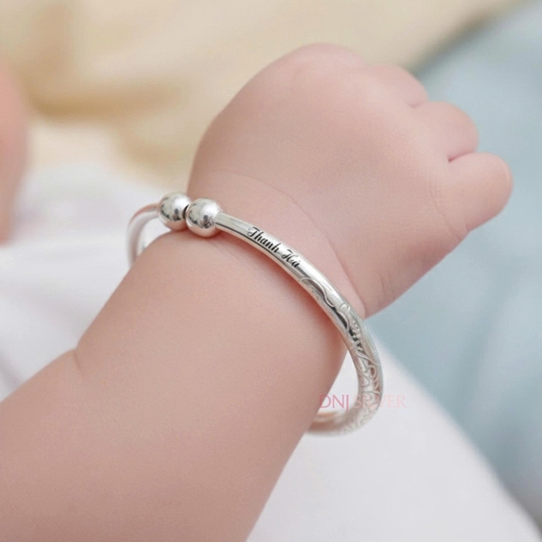 Lắc Bạc Cho Bé Yêu