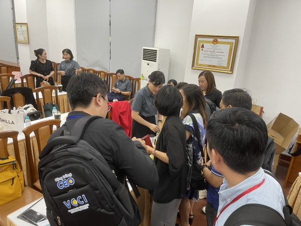 Balo in logo doanh nghiệp – VietBags sản xuất balo quảng bá thương hiệu chất lượng cao.