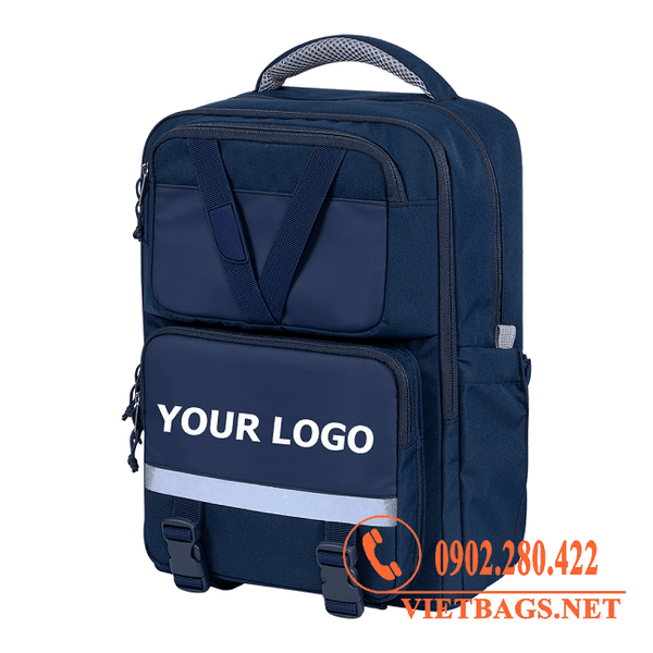 Balo laptop in logo dùng cho nhân viên công ty