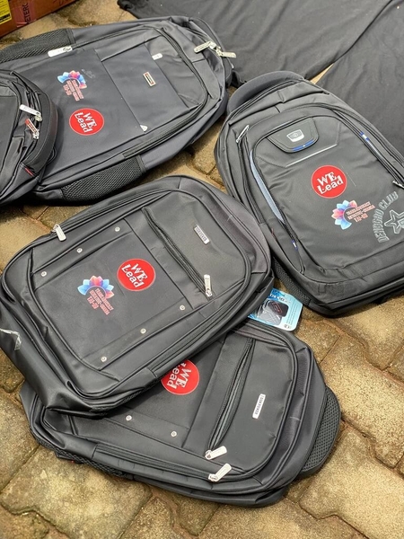 Xưởng VietBags hỗ trợ đơn balo – túi xách thiện nguyện vùng bão lũ