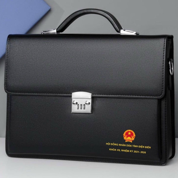 cặp da đại hội