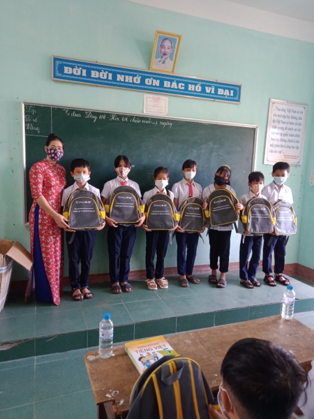 xưởng may balo thiện nguyện