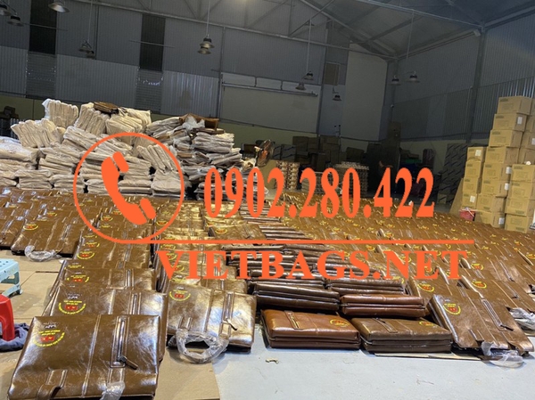 cặp da quà tặng đại hội cần lưu ý