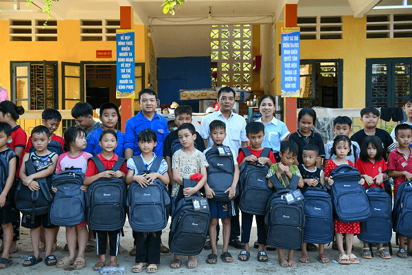 Xưởng may balo học sinh VietBags Trọng Phát tại Hà Đông – Sản xuất số lượng lớn theo đơn hàng