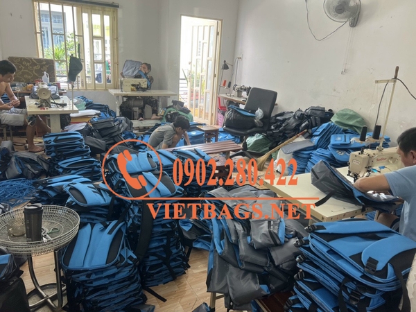 Xưởng may sản xuất balo học sinh giá rẻ