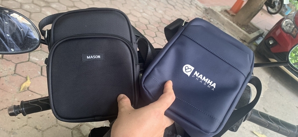 Sản xuất túi đeo chéo