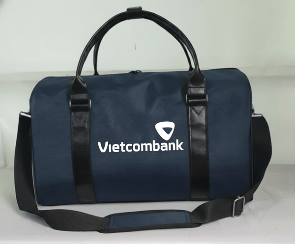 Xưởng sản xuất túi xách quà tặng Vietcombank uy tín tại Vietbags.net với giá rẻ