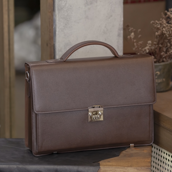 cặp da tặng lãnh đạo