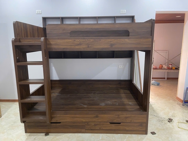 giường tầng trẻ em bằng gỗ thiết kế an toàn và tiện dụng