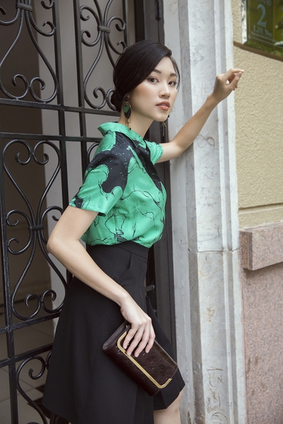 Silk Shirt-Dark Green Koi fish