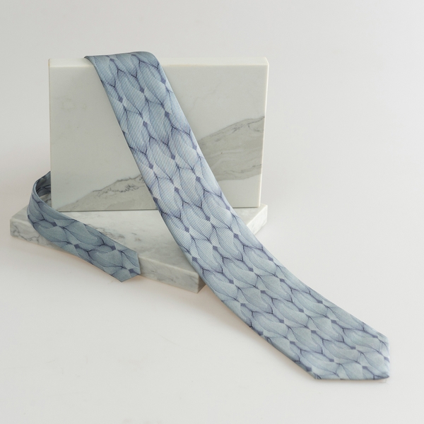 Marbling silver grey silk tie