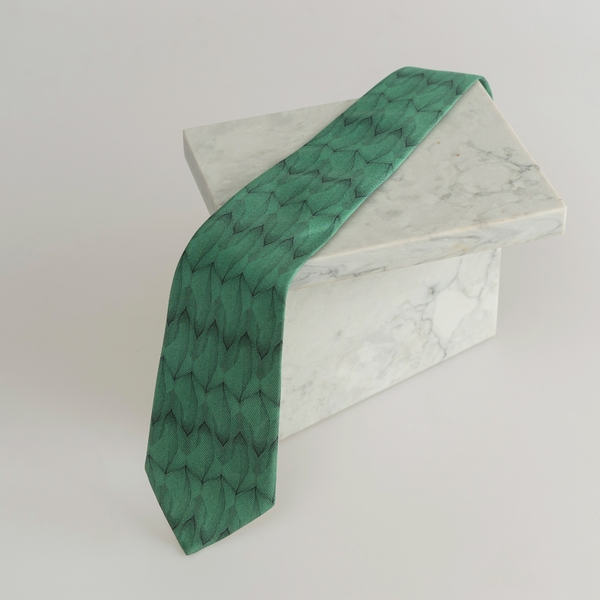 Marbling green silk tie