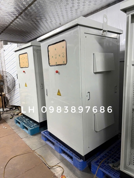 tu-dien-solar-3p-2000a