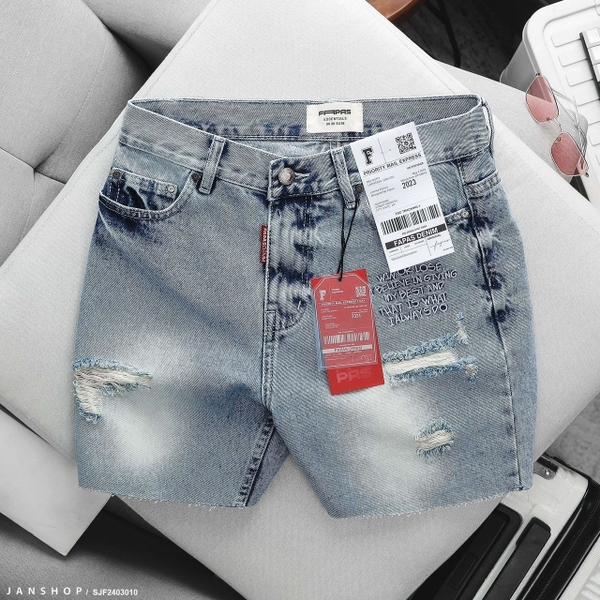 fapas-relaxed-carbon-short