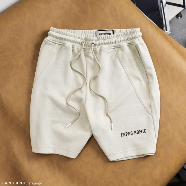 short-thun-fapas-relaxed-home