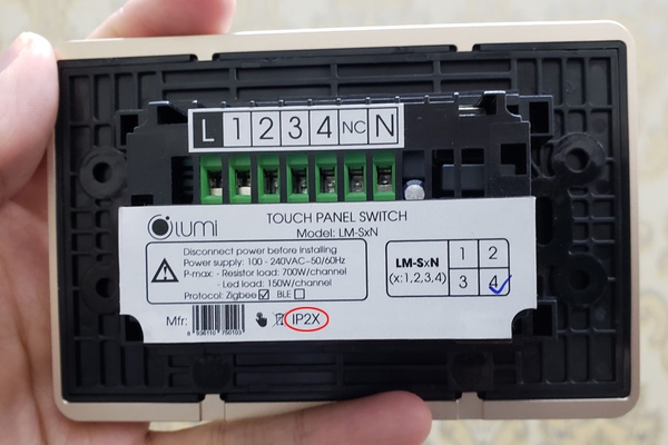 Công tắc Thông minh Lumi 4 nút Với nhãn tiêu chuẩn IP2X