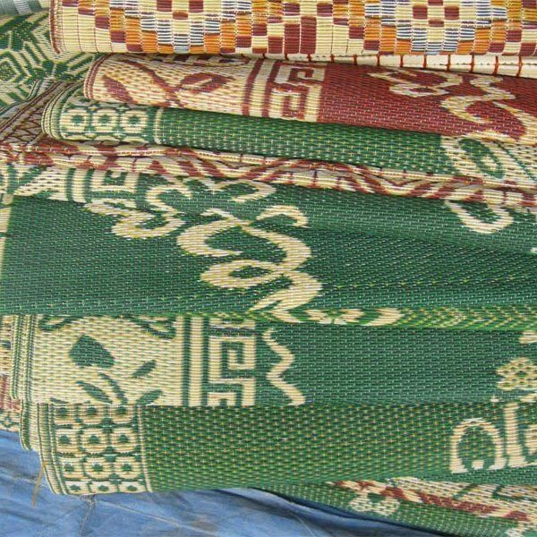 Chiêu nhụa cao cấp 180x300