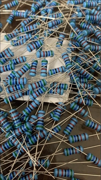tro-3-3r-1w